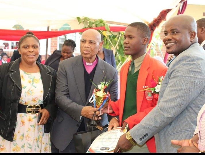 Students in science lab